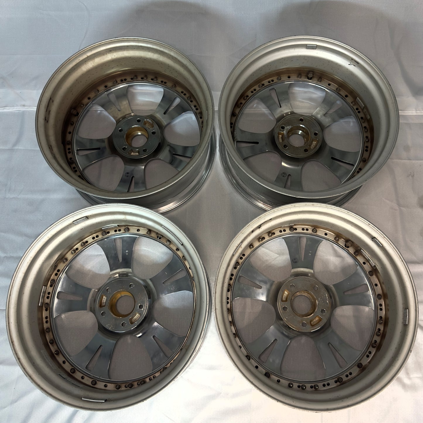 Weds Kranze Cerberus 2 19x8.5 +40