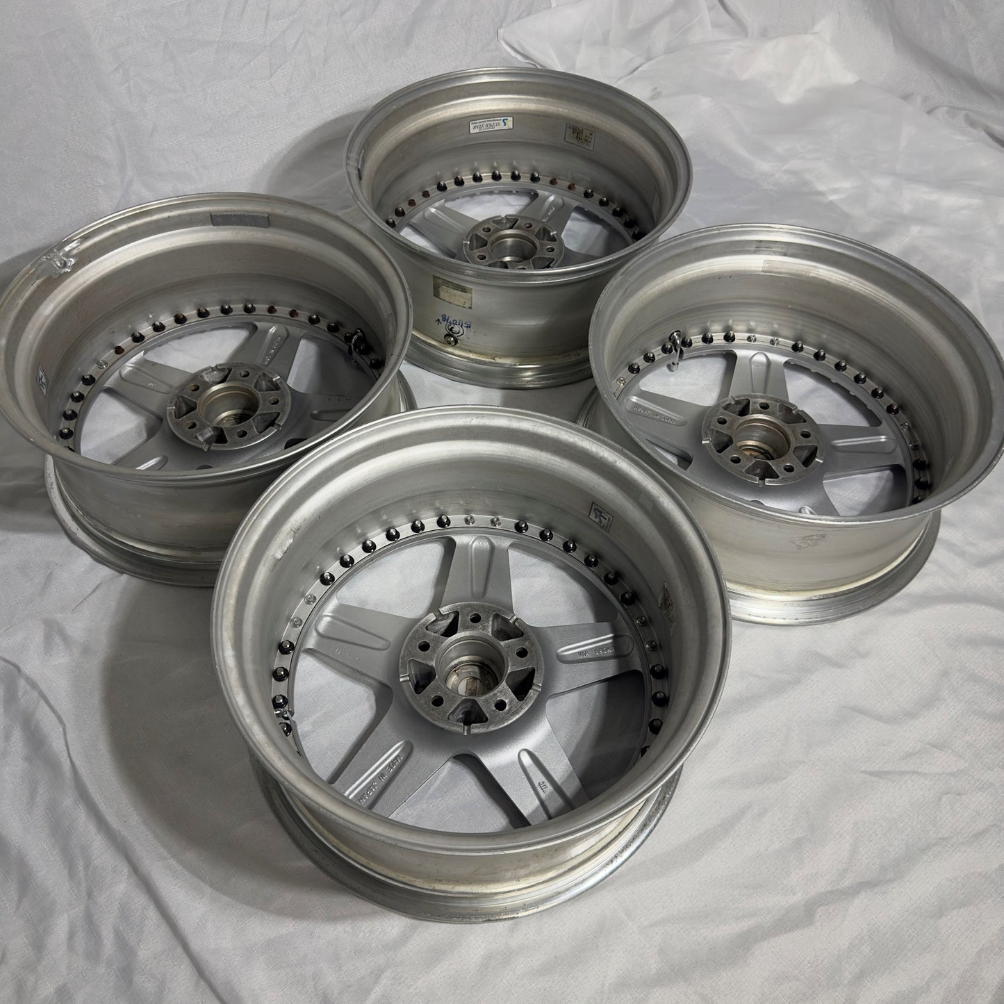 Leon Hardiritt Kloster 18x7.5 +42