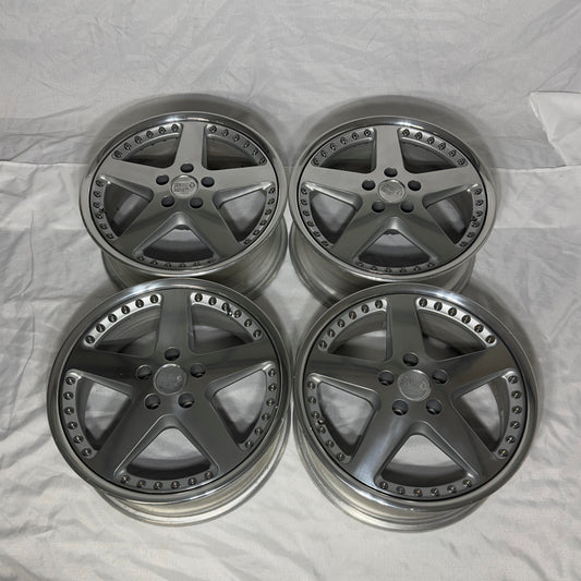 Leon Hardiritt Kloster 18x7.5 +42